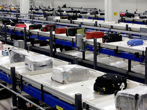 انبار_فرودگاه